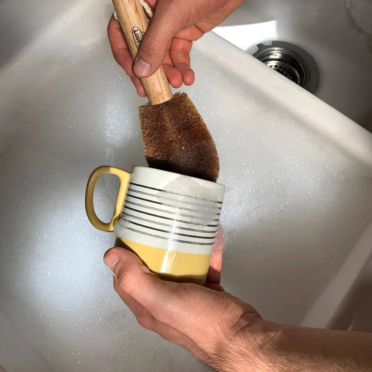 Coconut Fibre Dish Brush | Washing-Up Brush with Handle